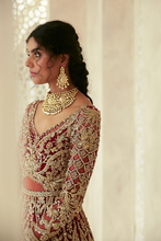 Load image into Gallery viewer, Scarlet Bridal - Suffuse