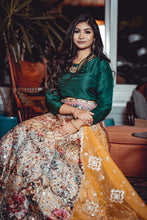Load image into Gallery viewer, Mehjabeen Lehenga Choli